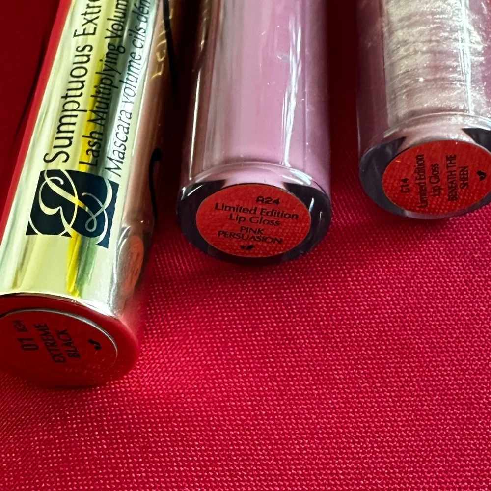 Estée Lauder 2 Limited Edition Lip Glosses & 1 Sumptuous Extreme